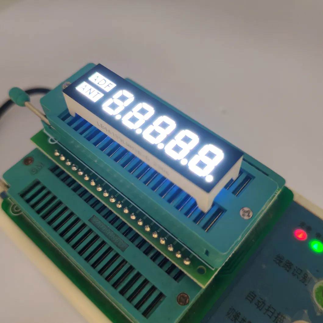 হোম অ্যাপ্লায়েন্সের জন্য 4-ডিজিট অতি উজ্জ্বল সাদা এলইডি ঘড়ি প্রদর্শন 0